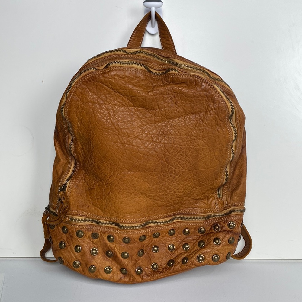 Wilson’s Vintage Leather Studded Backpack Amazing Quality Soft